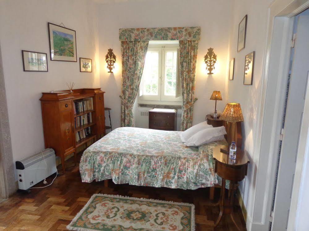 Quinta De Sao Thiago Sintra